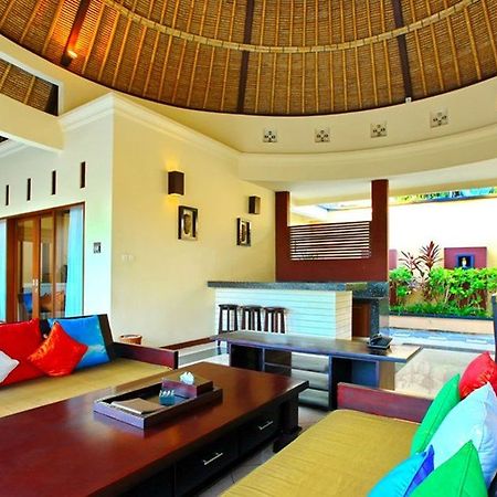 Mutiara Jimbaran Villas Kuta Selatan Exterior photo