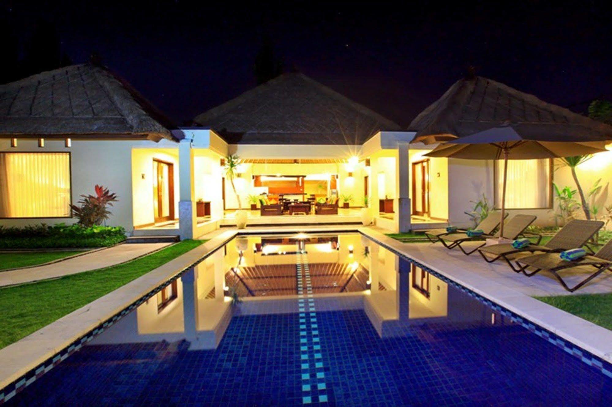 Mutiara Jimbaran Villas Kuta Selatan Exterior photo